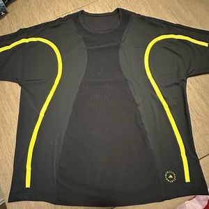 ADIDAS BY STELLA
MCCARTNEY T-shirt